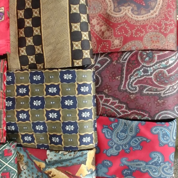 Men's Ties (22 Ties) - Picture 4 of 5